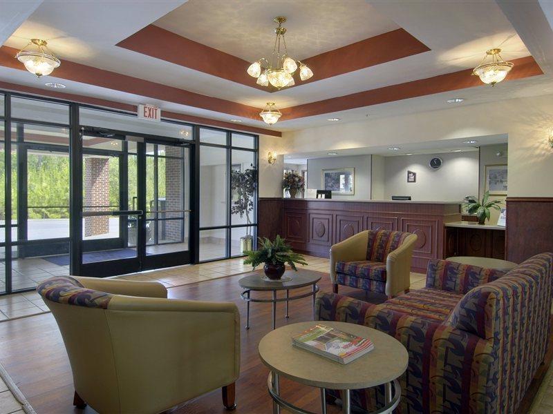 Red Roof Inn & Suites Savannah Airport Pooler İç mekan fotoğraf